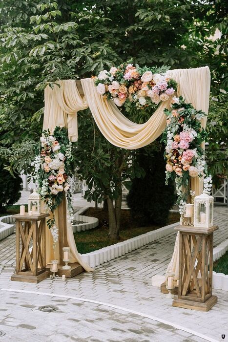 Top 26 Best Rustic Wedding Decorations Idea To Nail Your Day 9 Soft Drapery Backdrops Rustic Wedding Decorations