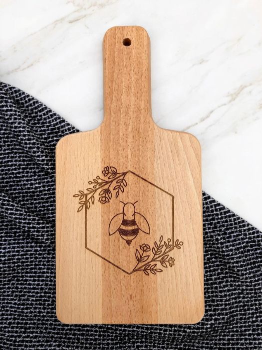 43 Easy DIY Wedding Gifts For Any Couples That You Can Make 8 Honeycomb Wedding DIY Gifts Cutting Board