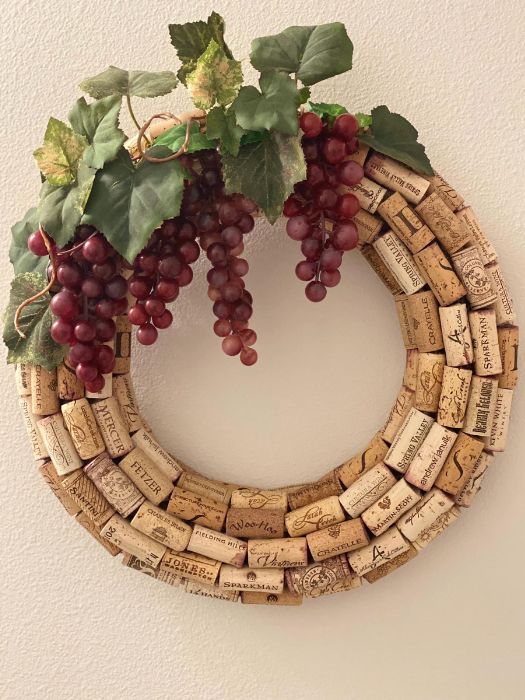43 Easy DIY Wedding Gifts For Any Couples That You Can Make 23 DIY Festive Cork Wreath For Home Decor