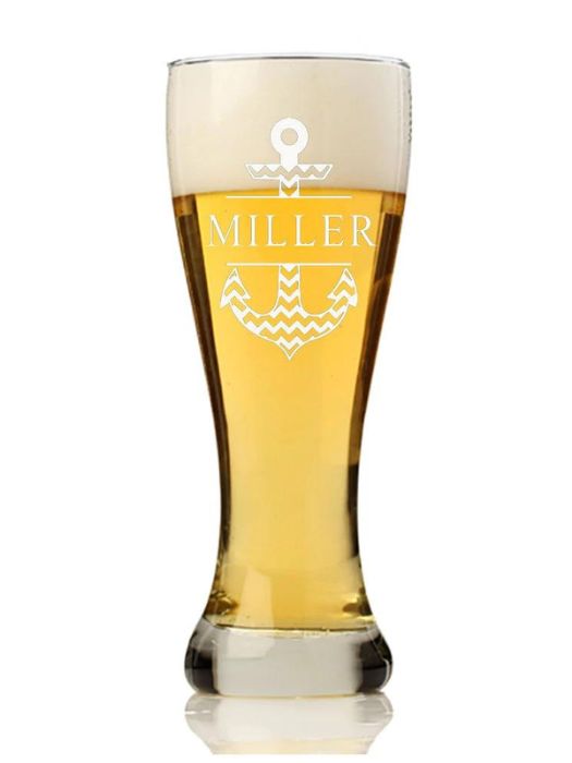 43 Easy DIY Wedding Gifts For Any Couples That You Can Make 34 Monogram Pilsner Glass For DIY Gifts