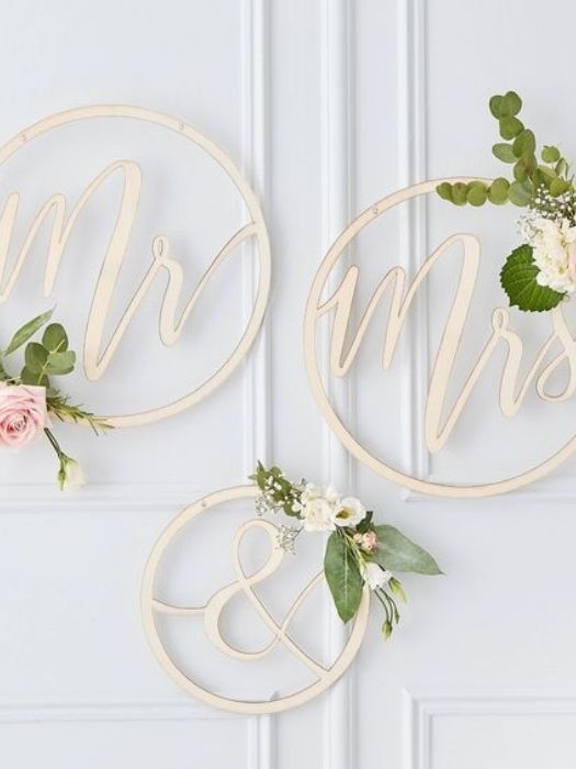 39 Charming Farmhouse Wedding Decor Ideas For Your Big Day 19 Farmhouse Chic Wedding Decor Mr. &Mrs. Backdrop