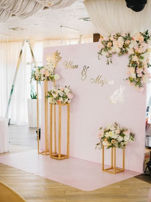 39 Charming Farmhouse Wedding Decor Ideas For Your Big Day 21 Farmhouse Wedding Decor For Wallpaper Backdrop
