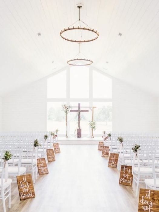 39 Charming Farmhouse Wedding Decor Ideas For Your Big Day 28 Farmhouse Decorating Ideas For Wedding Aisle