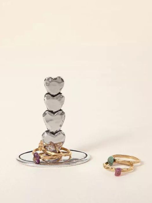 40 Best Engagement Party Gifts From Parents For Any Couples 13 Engagement Party Gifts From Parents - Ring Dish