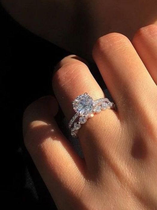 40 Best Engagement Party Gifts From Parents For Any Couples 2 Engagement Party Gifts From Parents - Diamond Wedding Rings