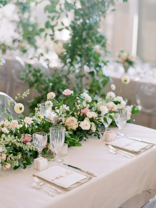 35 Perfect Wedding Cocktail Table Decor You Can Afford 7 Create a Flower-Covered Cocktail Table Decor Wedding