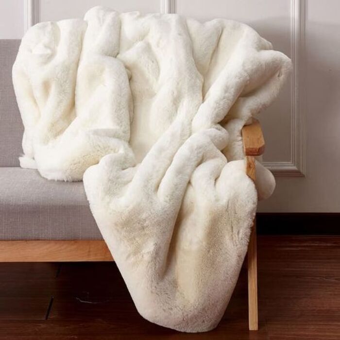 40 Best Wedding Gift For Coworker Ideas To Make Them Happy 59 Throw Blanket – Office Gift Ideas For Employees