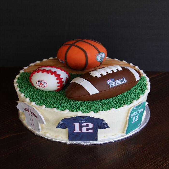 37 Greatest Wedding Gifts For Groom From Bride They'll Love 29 Groom’s Cake Gifts For Groom From Bride On Wedding