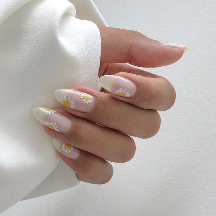 Wedding Nails For Bride: 35 Of The Best Ideas In 2022 51 Flower Manicure For Spring Wedding