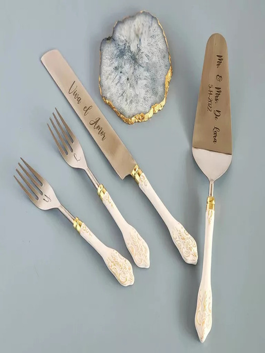 30 Extraordinary Wedding Cake Cutting Set Ideas In 2022 2 White Wedding Cake Knife and Fork Set