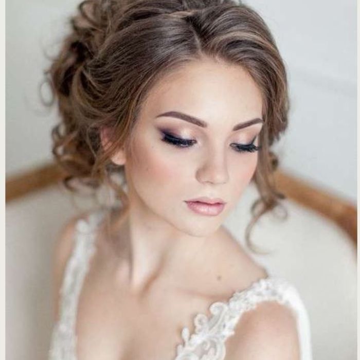 Perfect 52 Makeup For Wedding Ideas For Any Bride Skin Tones 9 Smokey Eyeliner For Bride Light Skin Tone Makeup