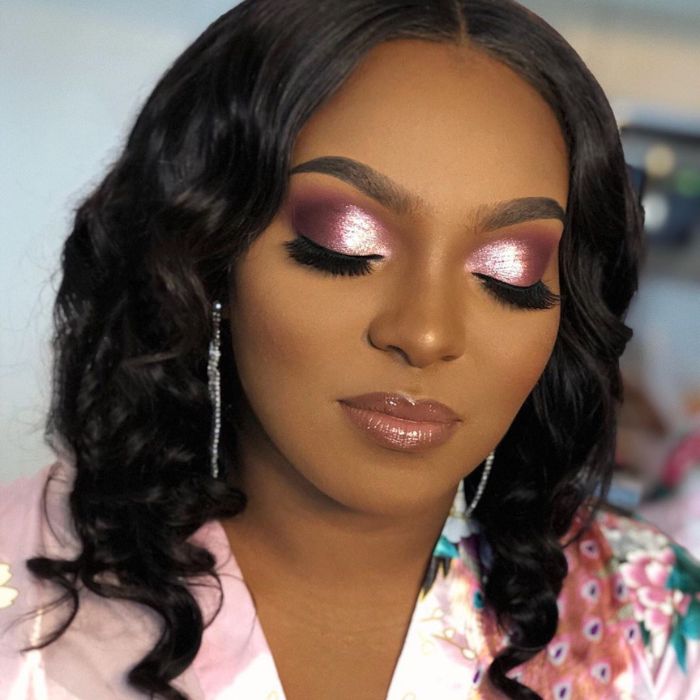 Perfect 52 Makeup For Wedding Ideas For Any Bride Skin Tones 47 Pink Lipstick and Smokey Eyes Makeup For Deep Skin
