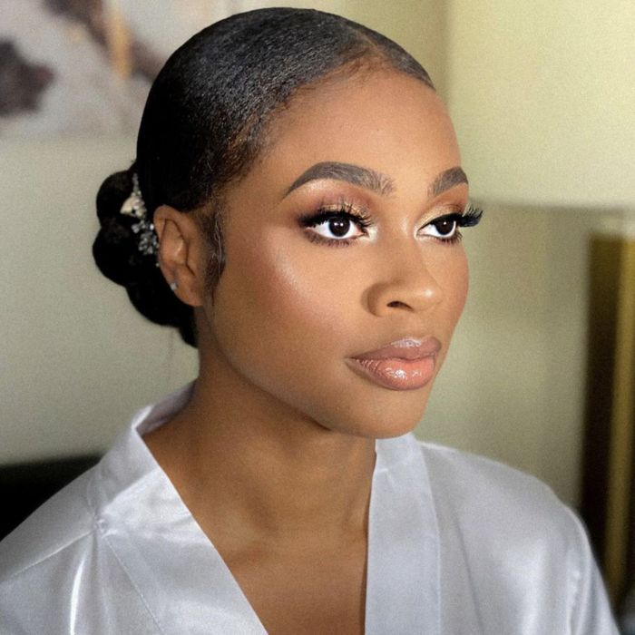 Perfect 52 Makeup For Wedding Ideas For Any Bride Skin Tones 51 Champagne Lids and Lip Gloss For Dark Skin Makeup Bride